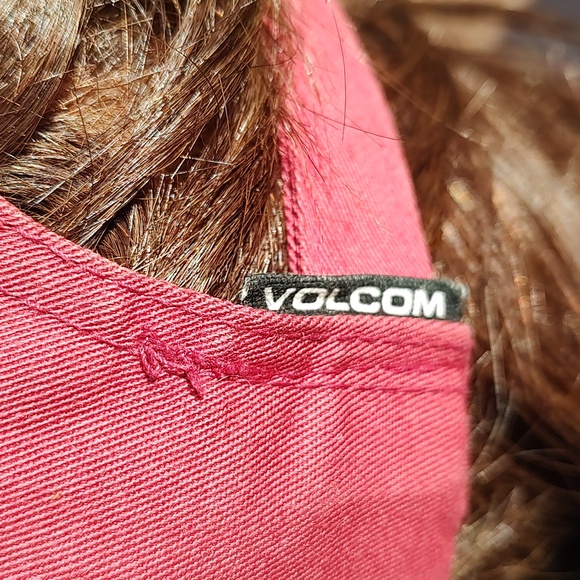 Volcom Stone Tech Delta Hat Red Cap Embroidered Blue Volcom Logo - Picture 6 of 13